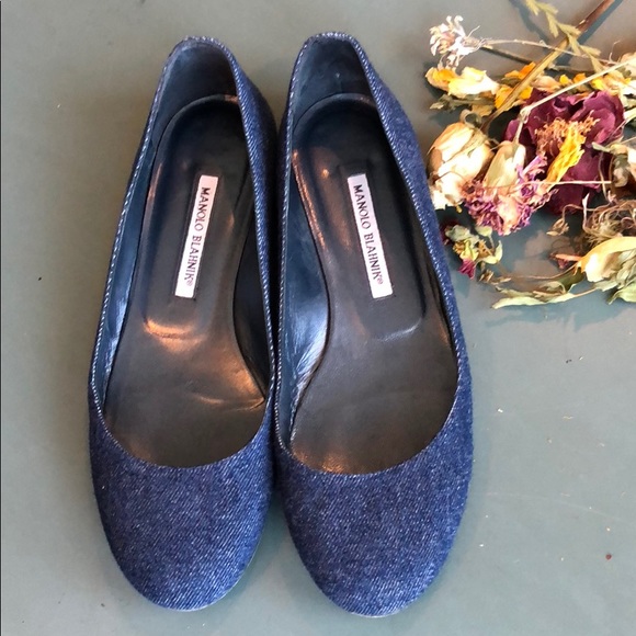 manolo blahnik denim shoes